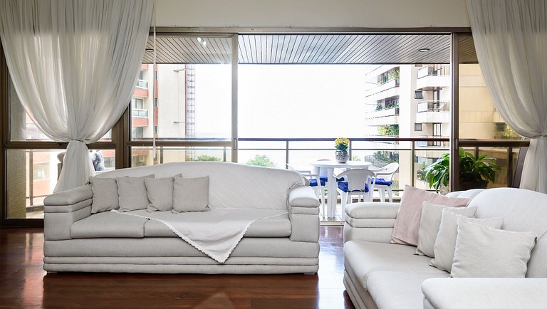 Apartment in luxury condominium in São Conrado (BestHostRio.